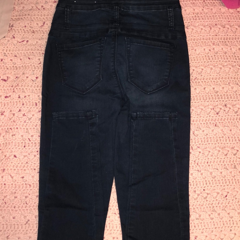 Jeans - Picture 3 of 4